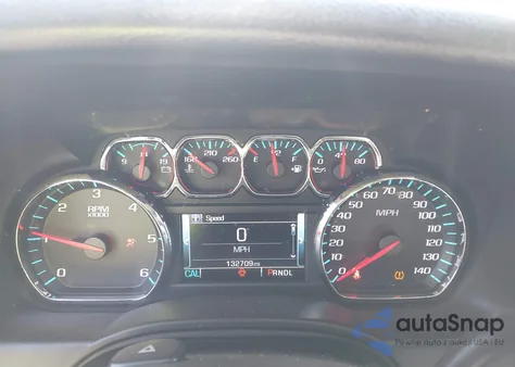 2017 Chevrolet Suburban K1500 Lt z USA, uszkodzony, nr VIN 1GNSKHKC5HR176162